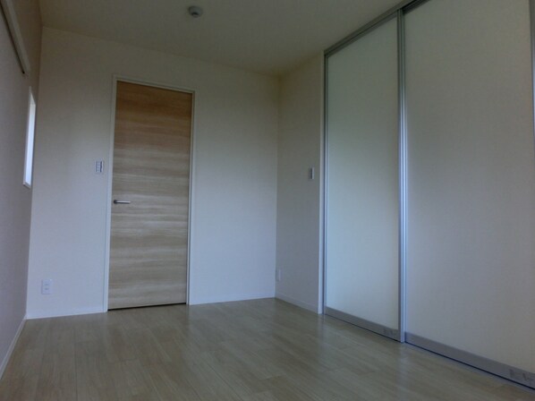 アラヤガーデンの物件内観写真